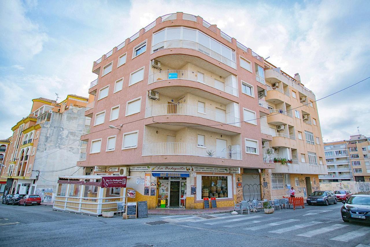 125 City Beach - Alicante Holiday Torrevieja Kültér fotó