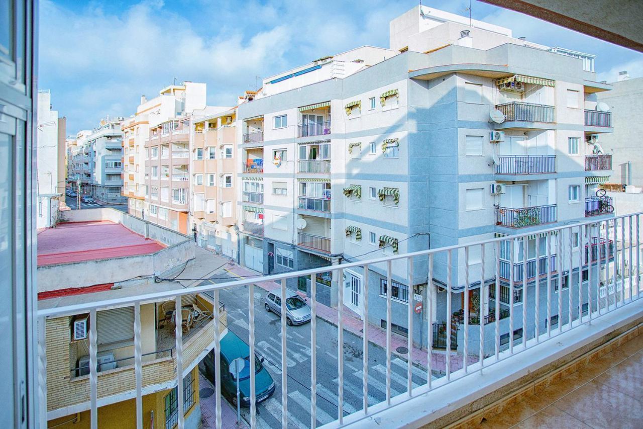 125 City Beach - Alicante Holiday Torrevieja Kültér fotó