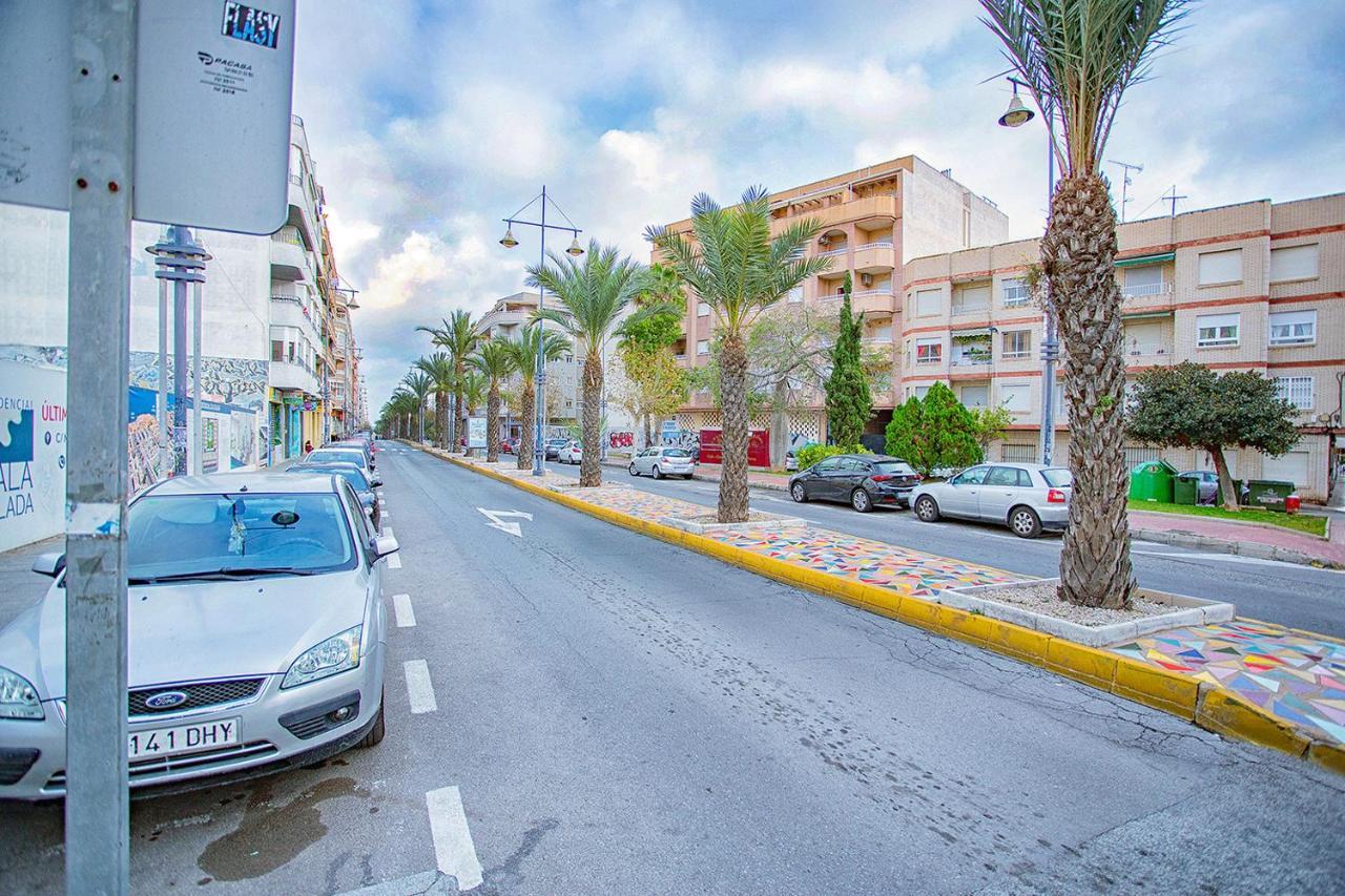 125 City Beach - Alicante Holiday Torrevieja Kültér fotó